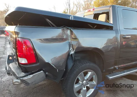 2018 Ram 1500 Big Horn 4X4 5'7 Box из США, поврежденный, VIN 3C6RR7LT6JG198244